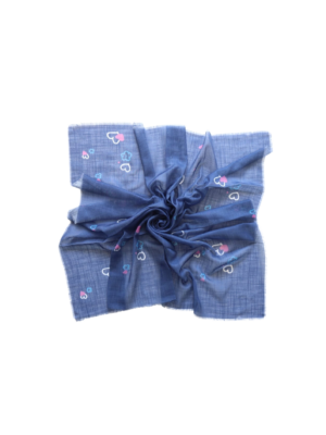 מטפחת דגם לבבות